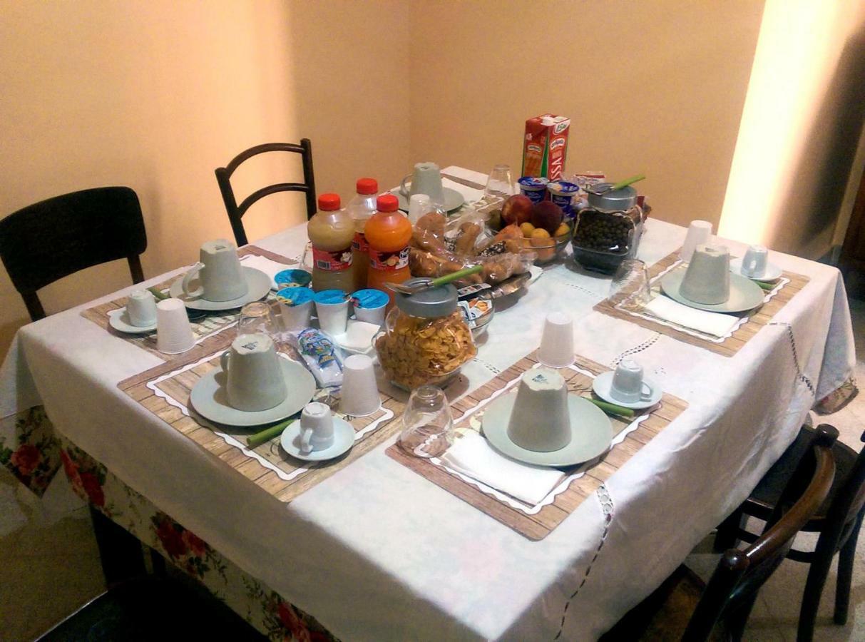 Bed and Breakfast Domus Cicerone Formia Esterno foto